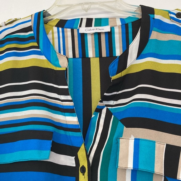 Calvin Klein top, XL - Picture 2 of 6